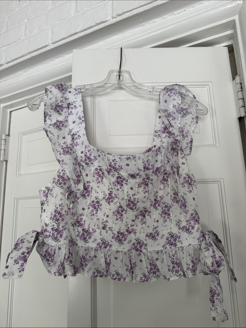 Ruffled Floral Tie-Side Crop Top - White with Purple Floral
